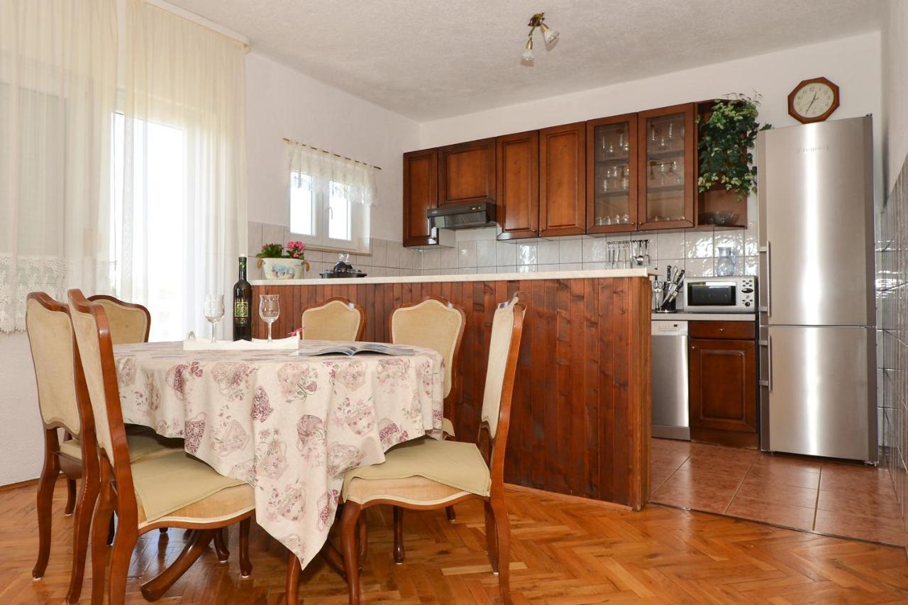 Apartment Una Seget Vranjica Εξωτερικό φωτογραφία
