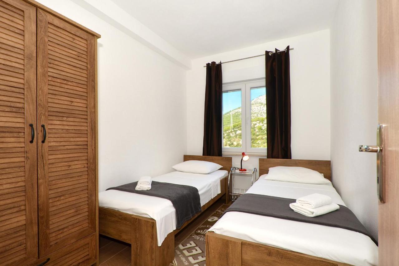 Apartment Una Seget Vranjica Εξωτερικό φωτογραφία