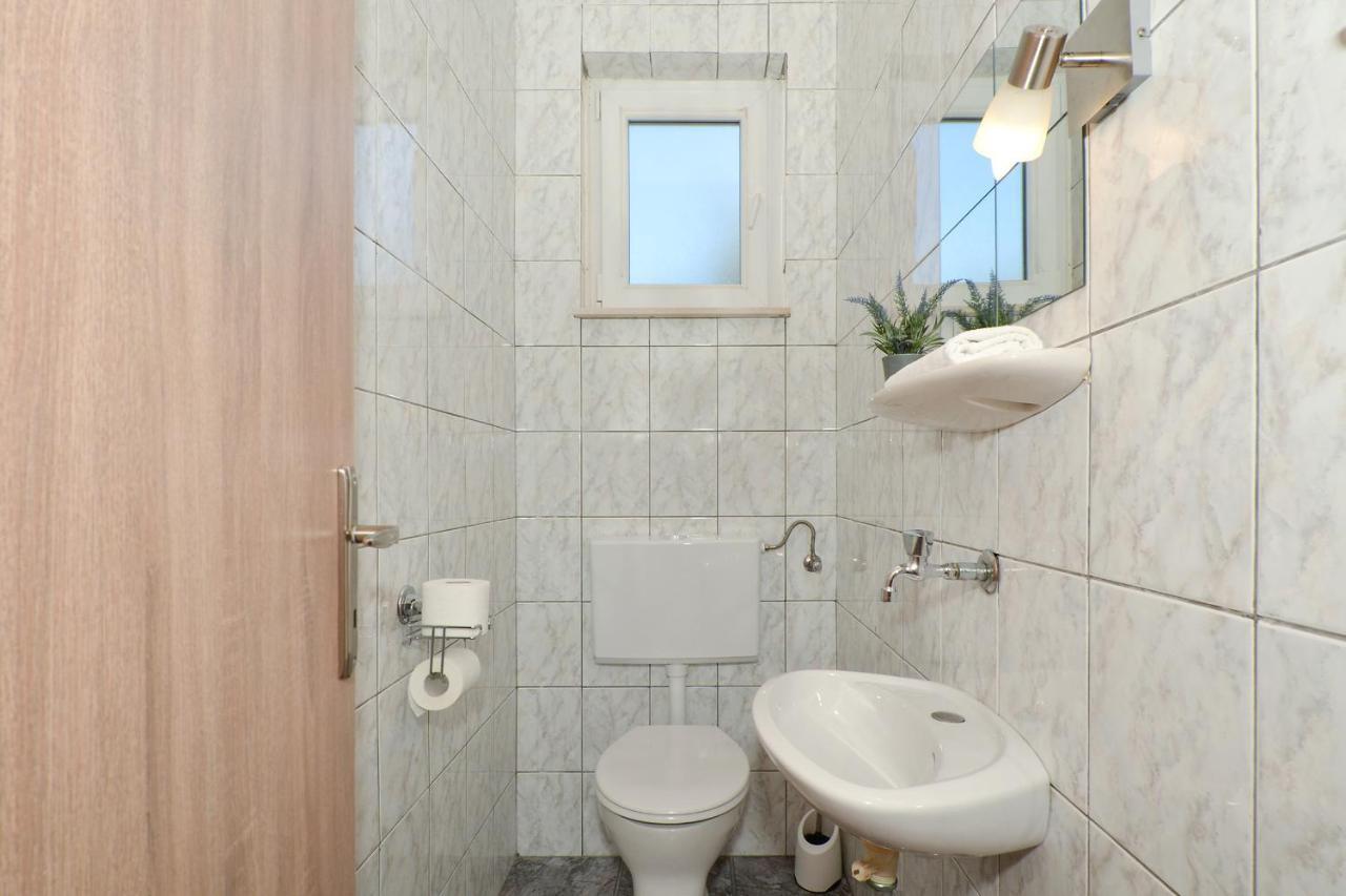Apartment Una Seget Vranjica Εξωτερικό φωτογραφία