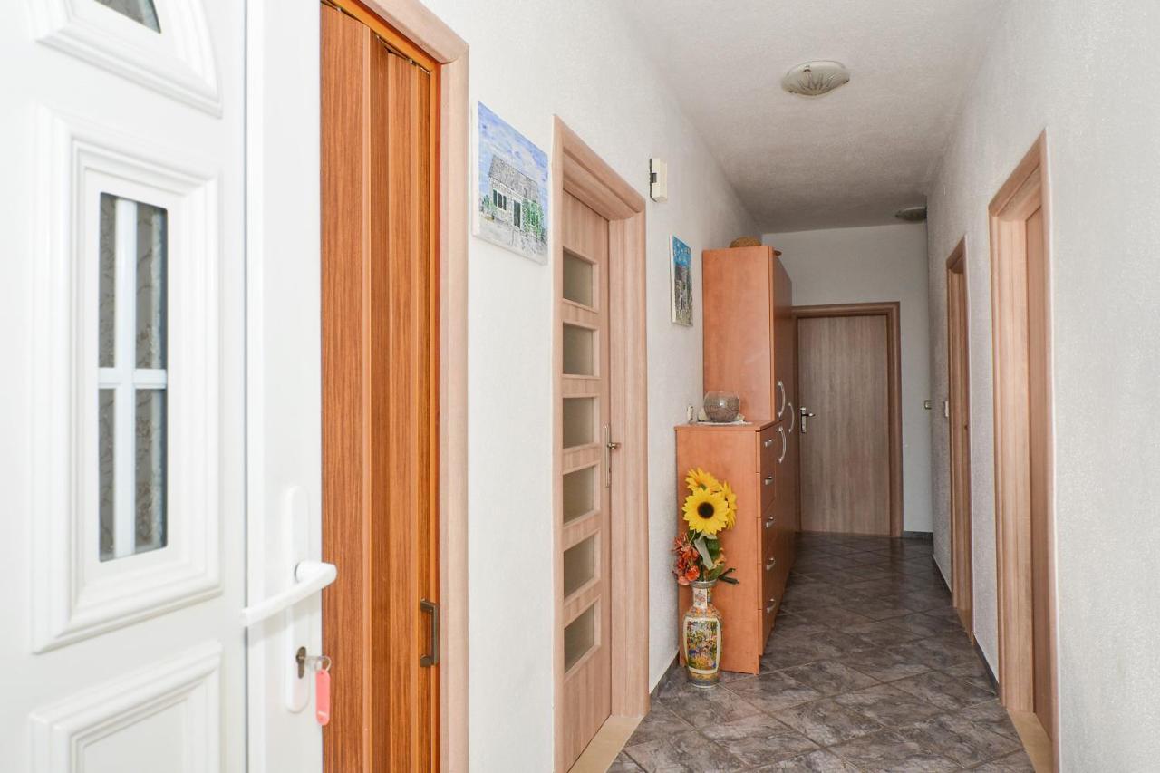 Apartment Una Seget Vranjica Εξωτερικό φωτογραφία