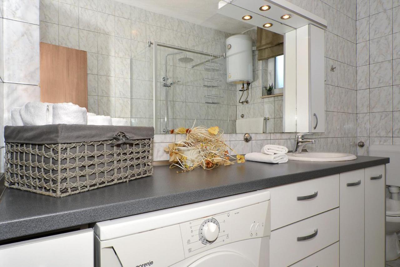 Apartment Una Seget Vranjica Εξωτερικό φωτογραφία