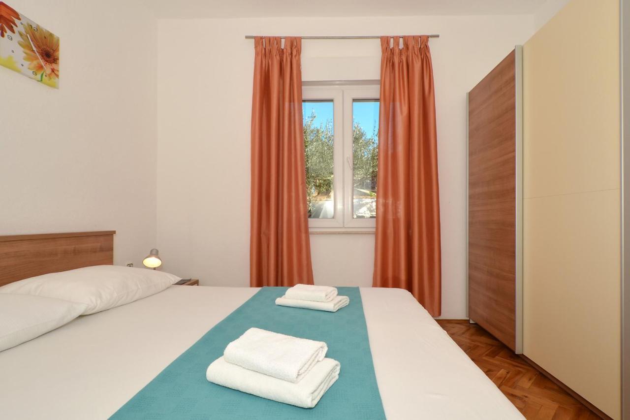 Apartment Una Seget Vranjica Εξωτερικό φωτογραφία